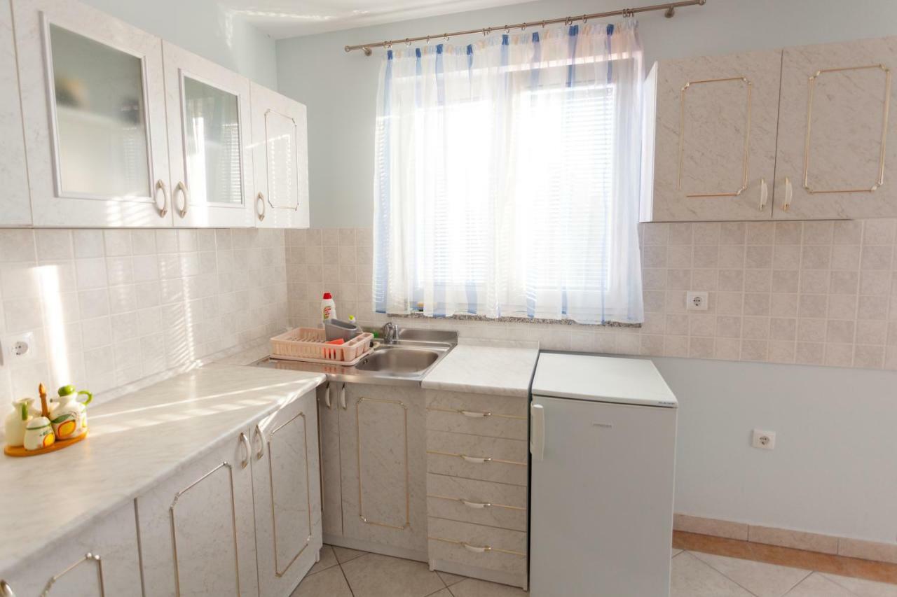 Apartments Jadranka Малинська Екстер'єр фото