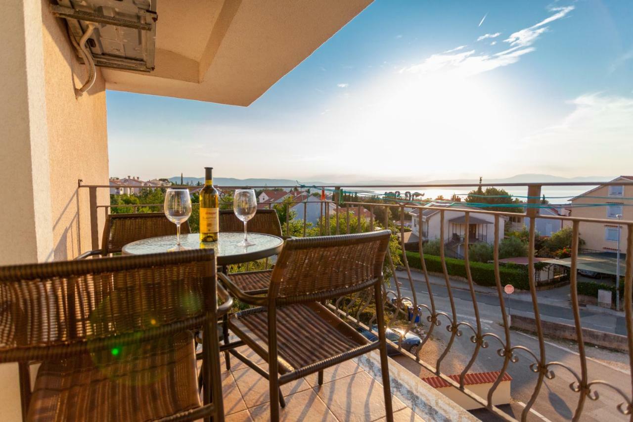 Apartments Jadranka Малинська Екстер'єр фото